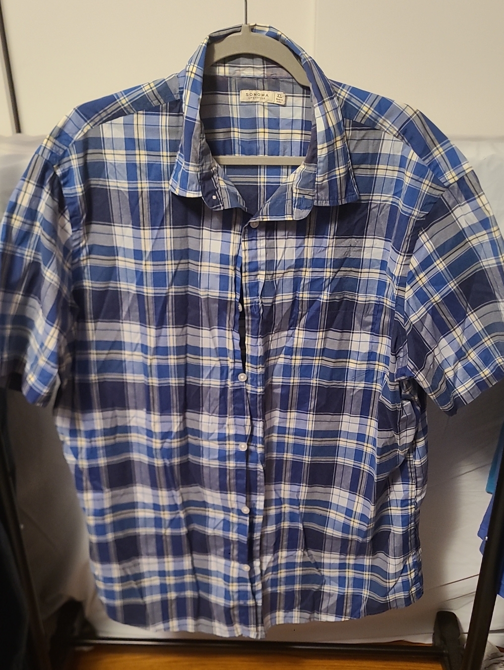 Sonoma Navy and White Plaid Short-Sleeve Button-Down Shirt